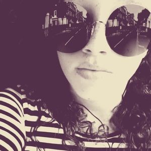 Meet your Posher, Korina